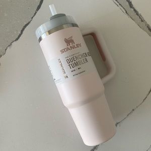 🤍 NWT Stanley 30oz Tumbler Rose Quartz Pink
